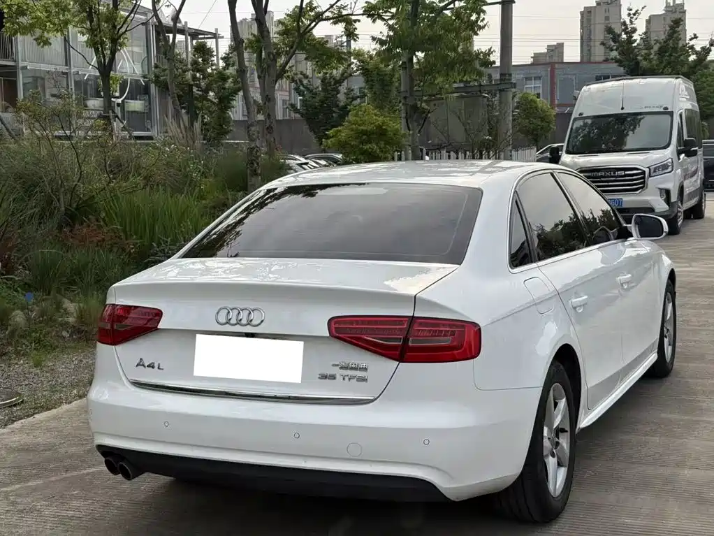 Audi A4L — миниатюра 13
