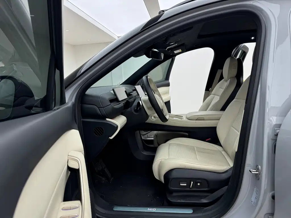 NIO NIO ES6