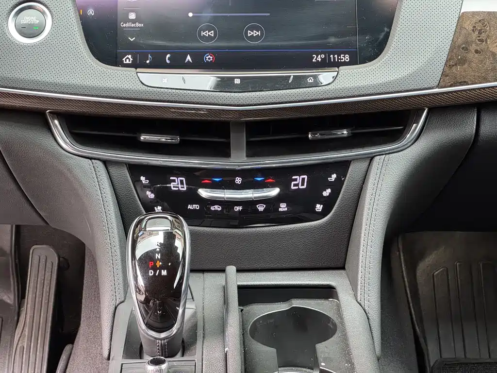 Cadillac CT6 — миниатюра 12