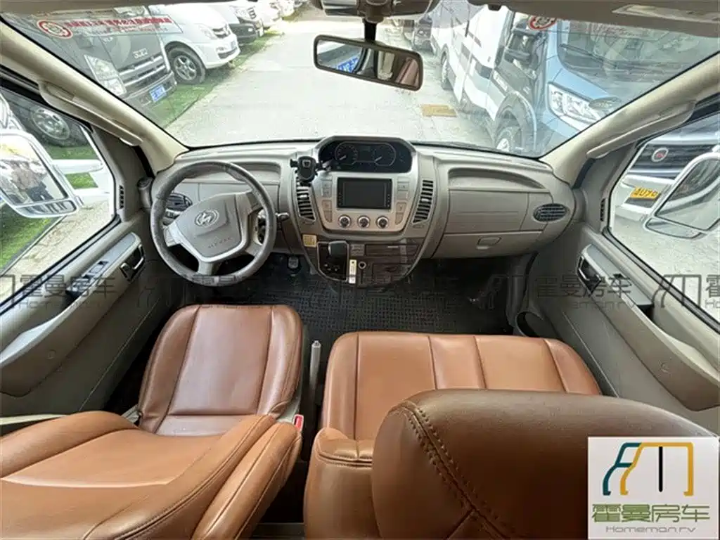 Maxus SAIC MAXUS V80 V80C 2017 2.5T AT