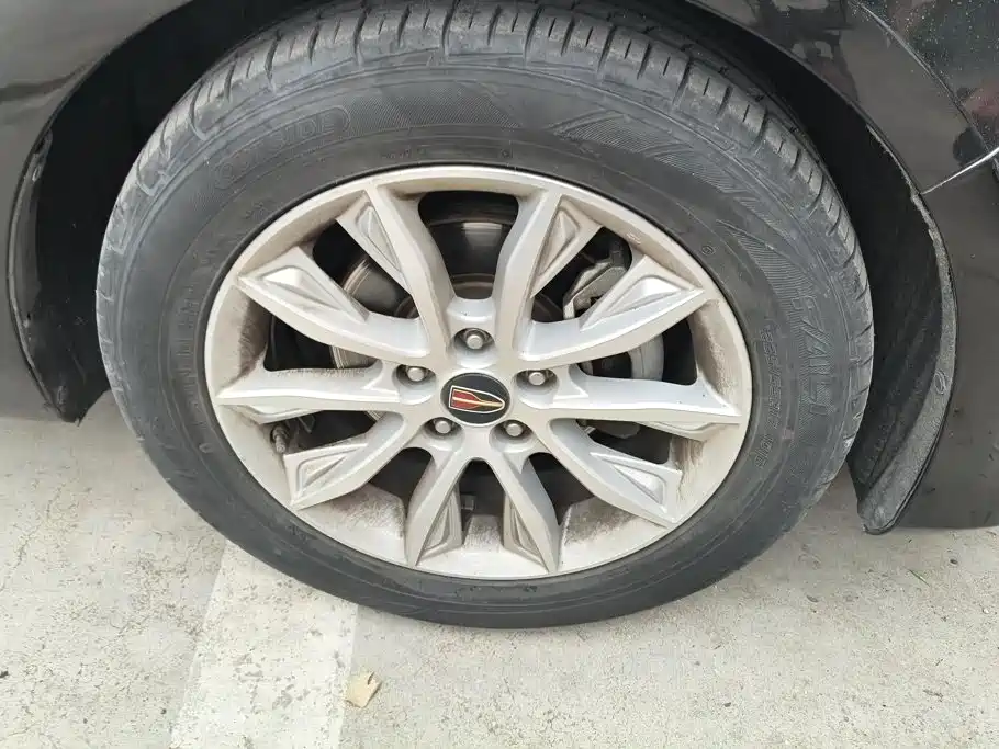 Hongqi Hongqi H5 — миниатюра 6