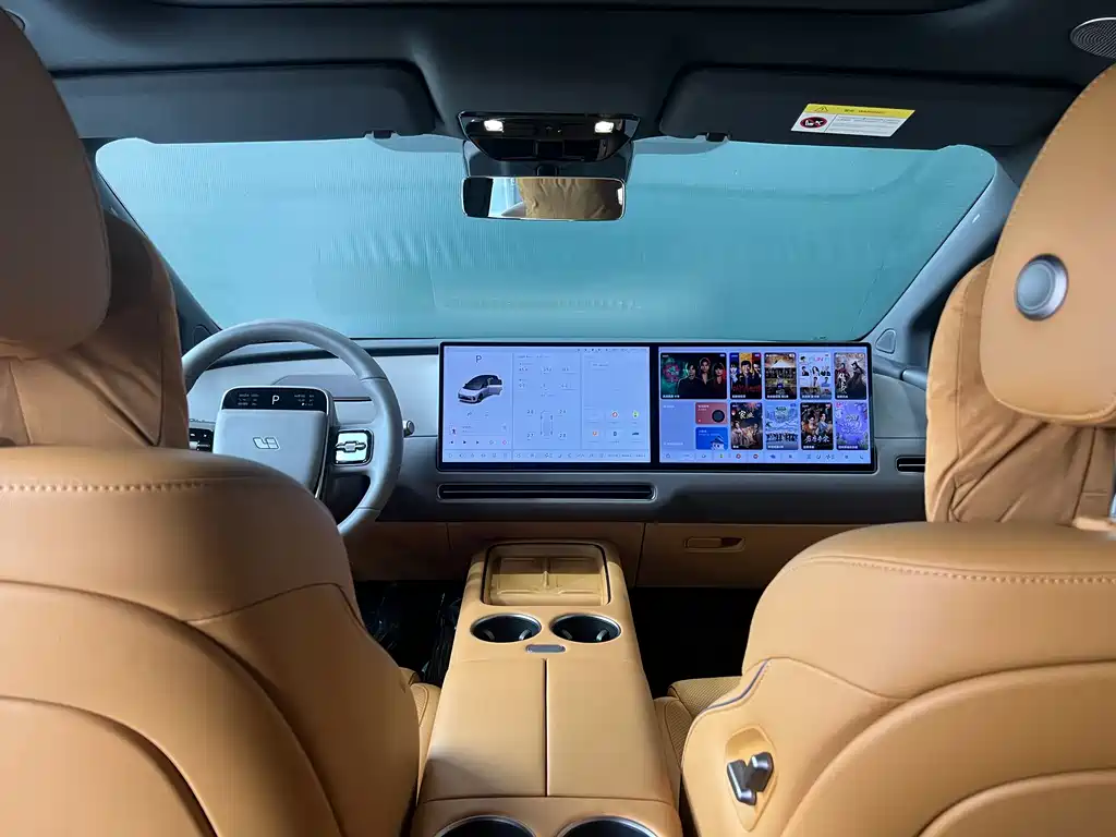 Li Auto i8 2025 Standard