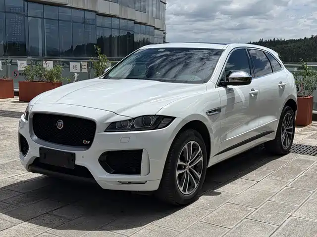 JAGUAR  F PACE 2019