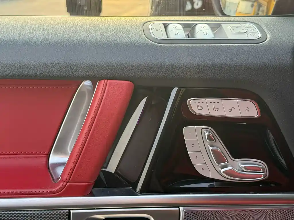 MERCEDES-BENZ G CLASS