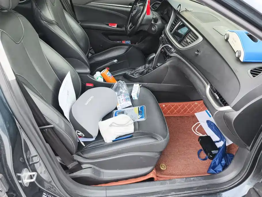 Buick Excelle — миниатюра 8