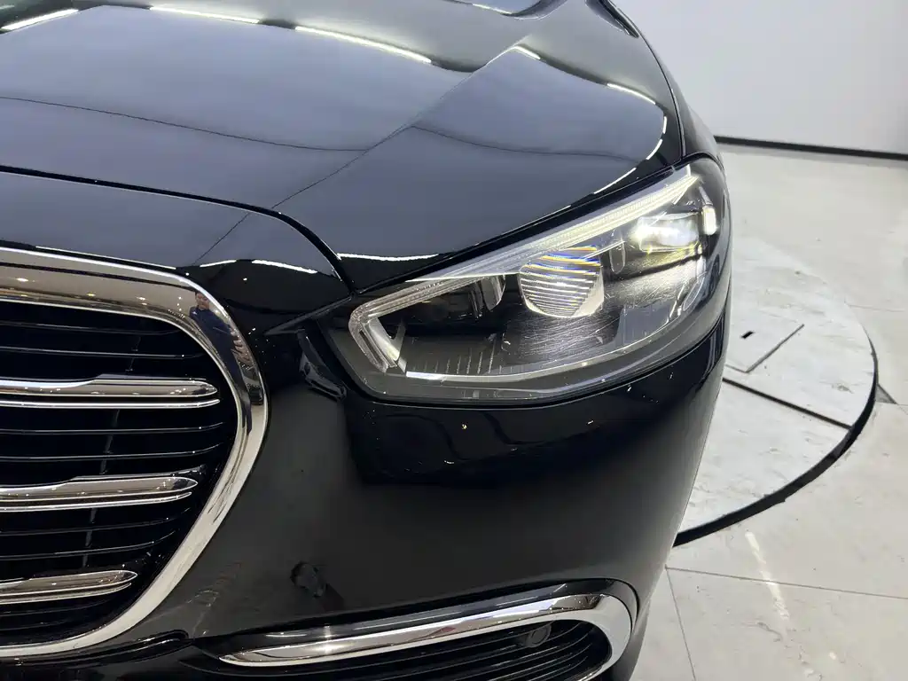 Mercedes-Benz S-Class — миниатюра 4
