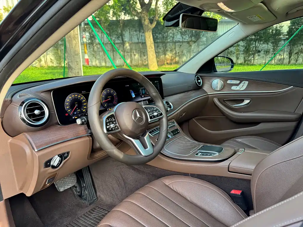Mercedes-Benz E-Class E 2020 E 300 L