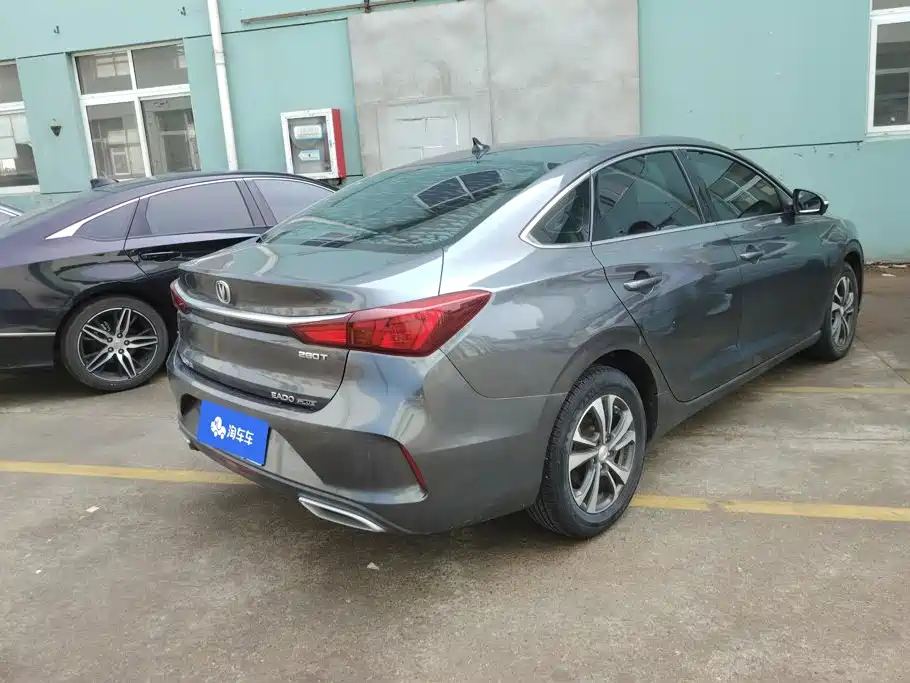 Changan Eado — миниатюра 3