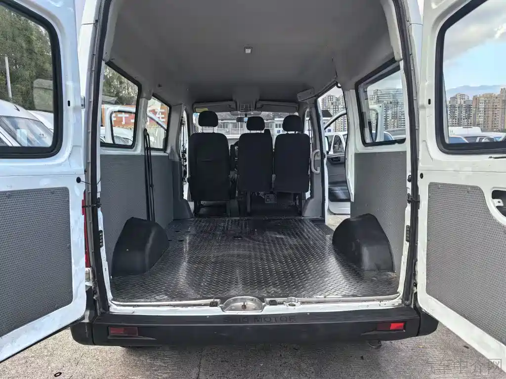 SAIC MAXUS XINTU V80