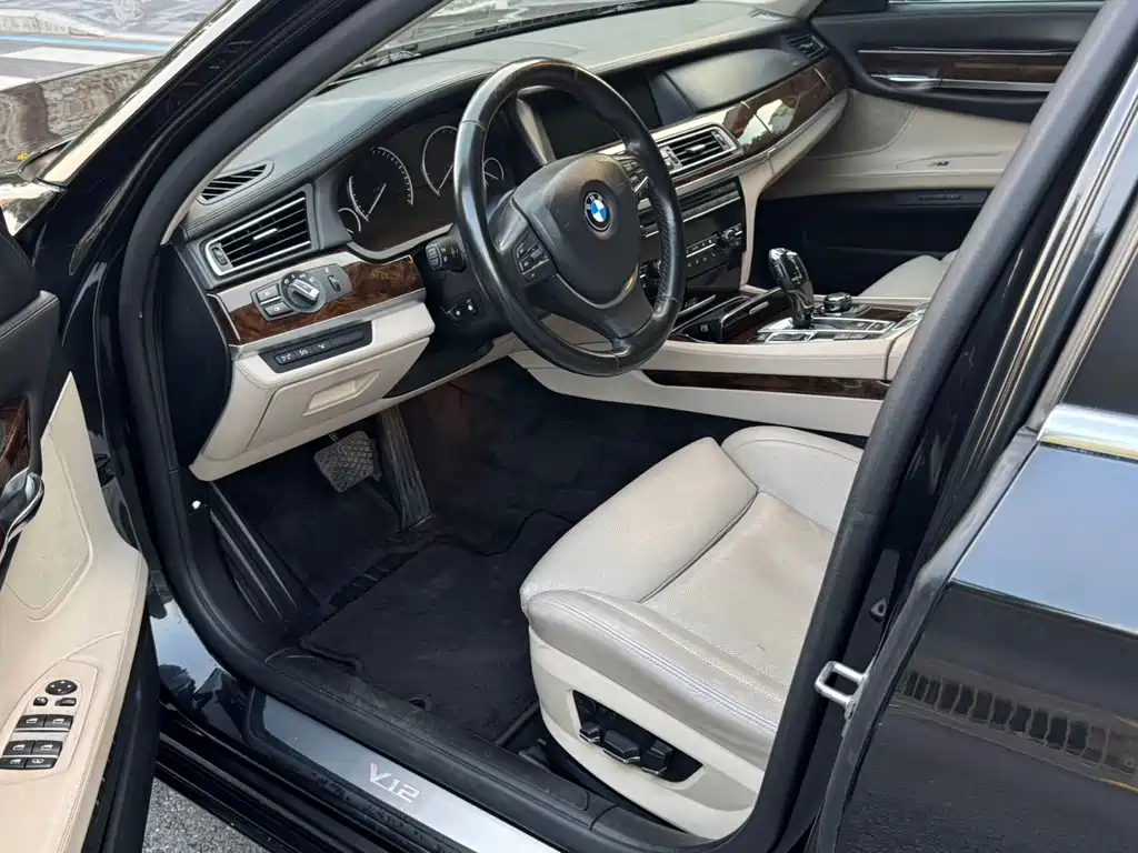 BMW 7 Series 7 2010 760Li
