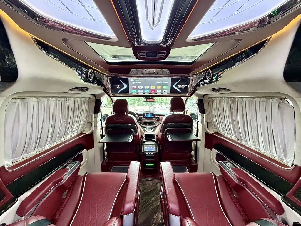 Mercedes-Benz V-Class — миниатюра 15