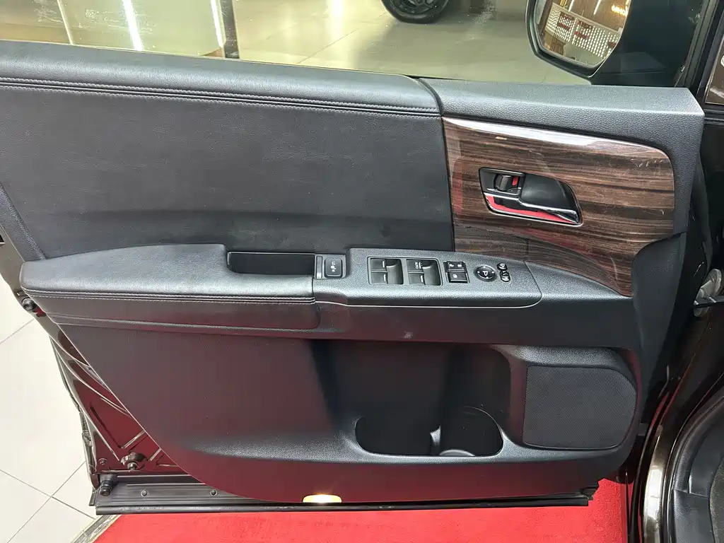 Honda Elysion — миниатюра 11