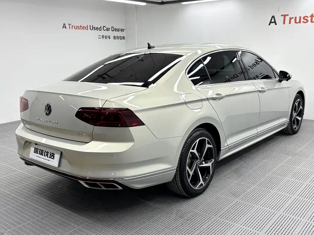 Volkswagen Magotan — миниатюра 4