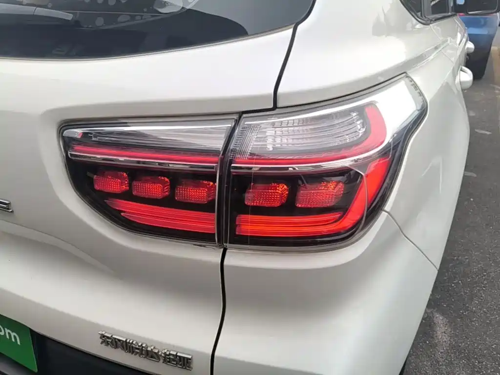Kia Sportage — миниатюра 8