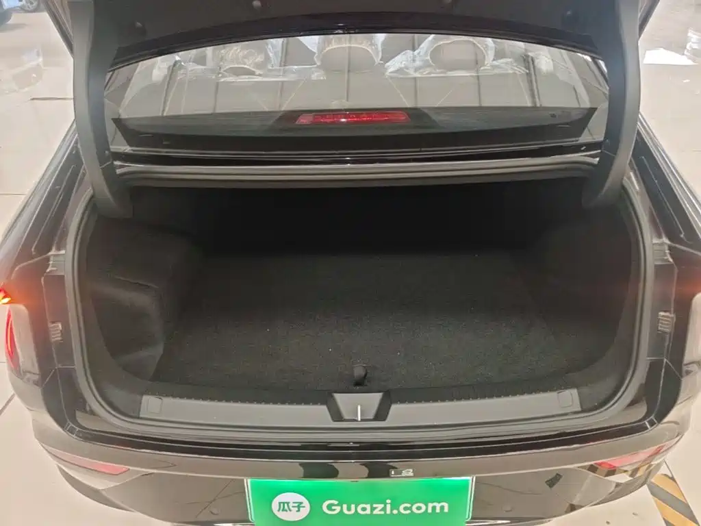 Wuling Xingguang — миниатюра 15