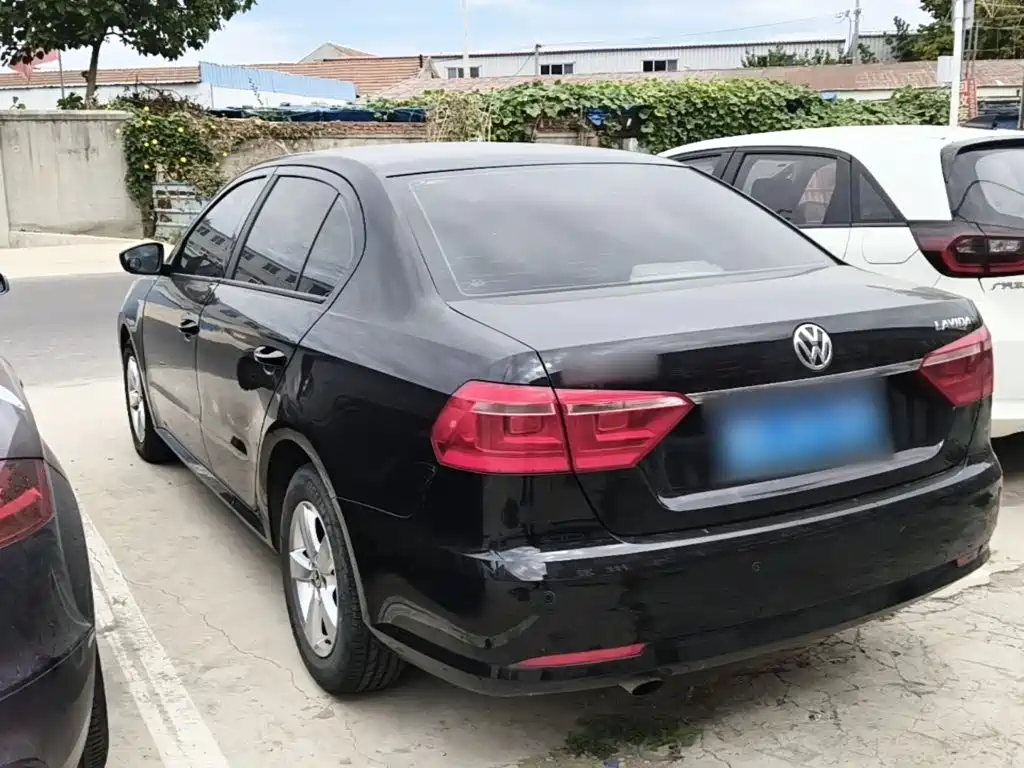 Volkswagen Lavida — миниатюра 5