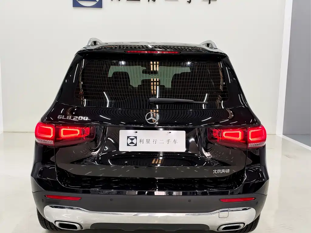 Mercedes-Benz GLB — миниатюра 9