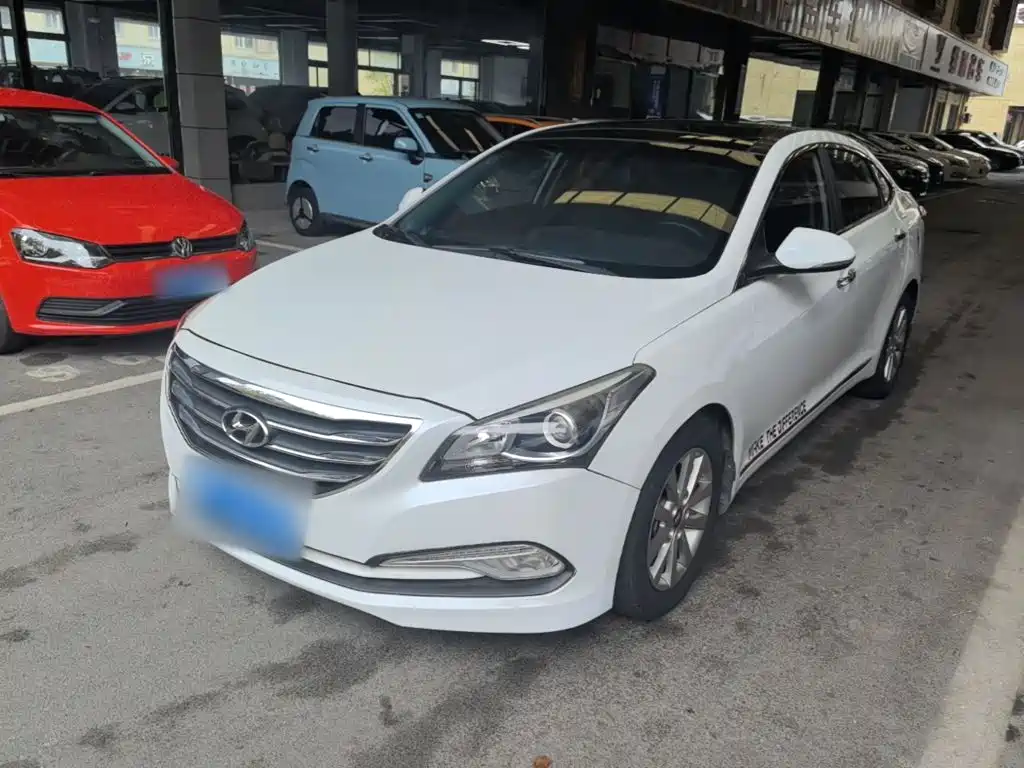 Hyundai Mistra 2014 1.8L AT GLS