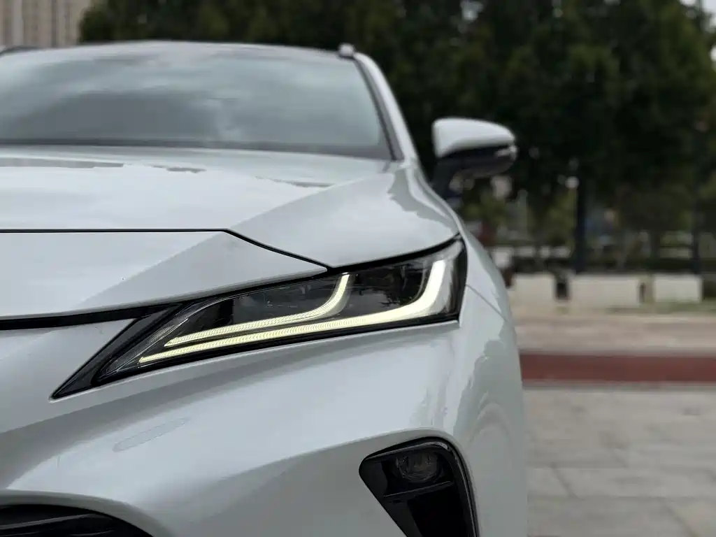 Toyota Venza — миниатюра 9