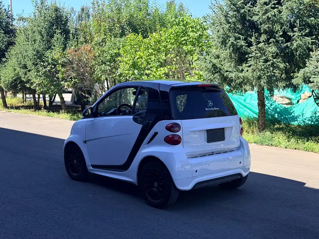 smart Smart Fortwo — миниатюра 4