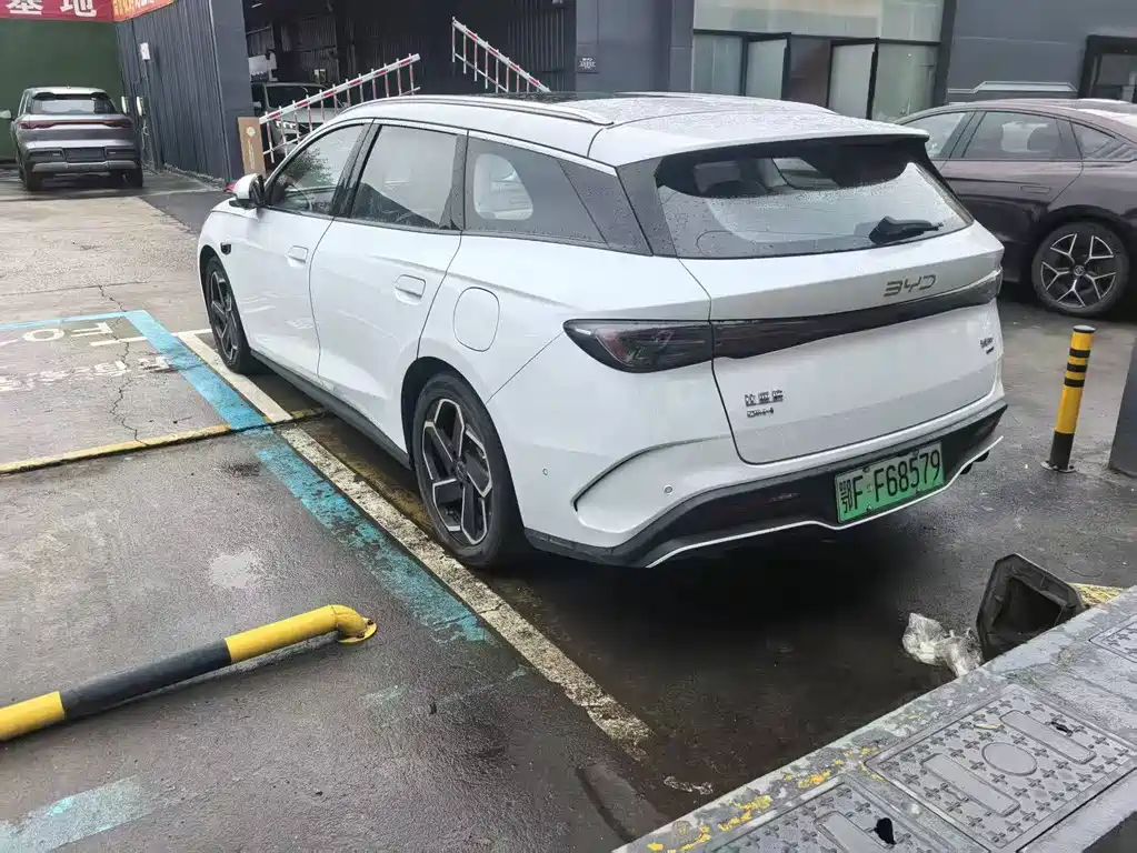 BYD Seal 06 DM-i Touring — миниатюра 6