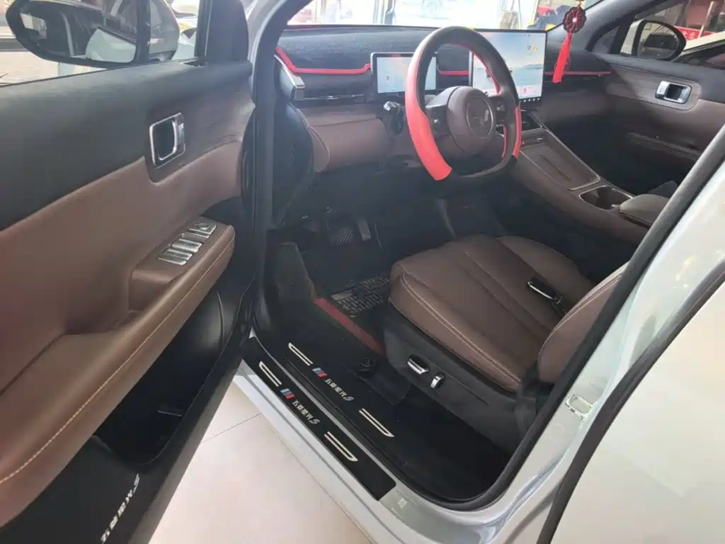Wuling Xingguang S — миниатюра 16