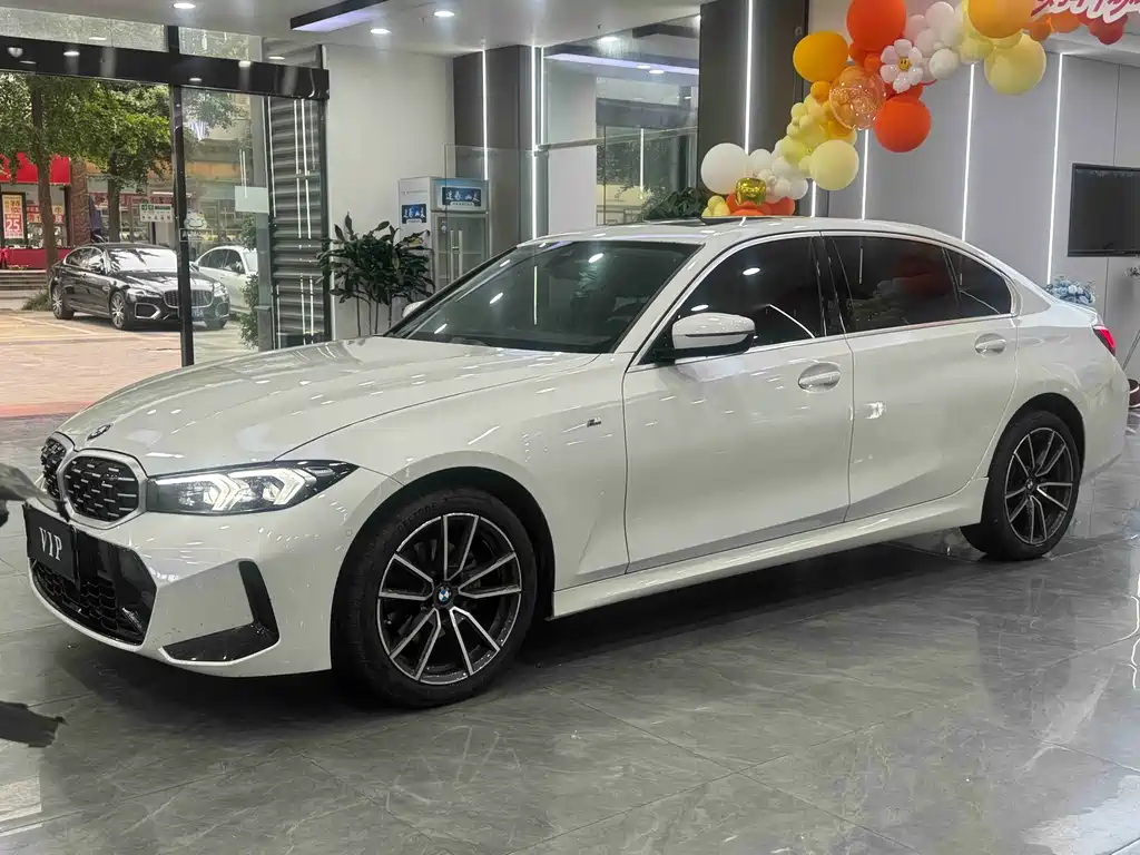 BMW 3 Series 2025