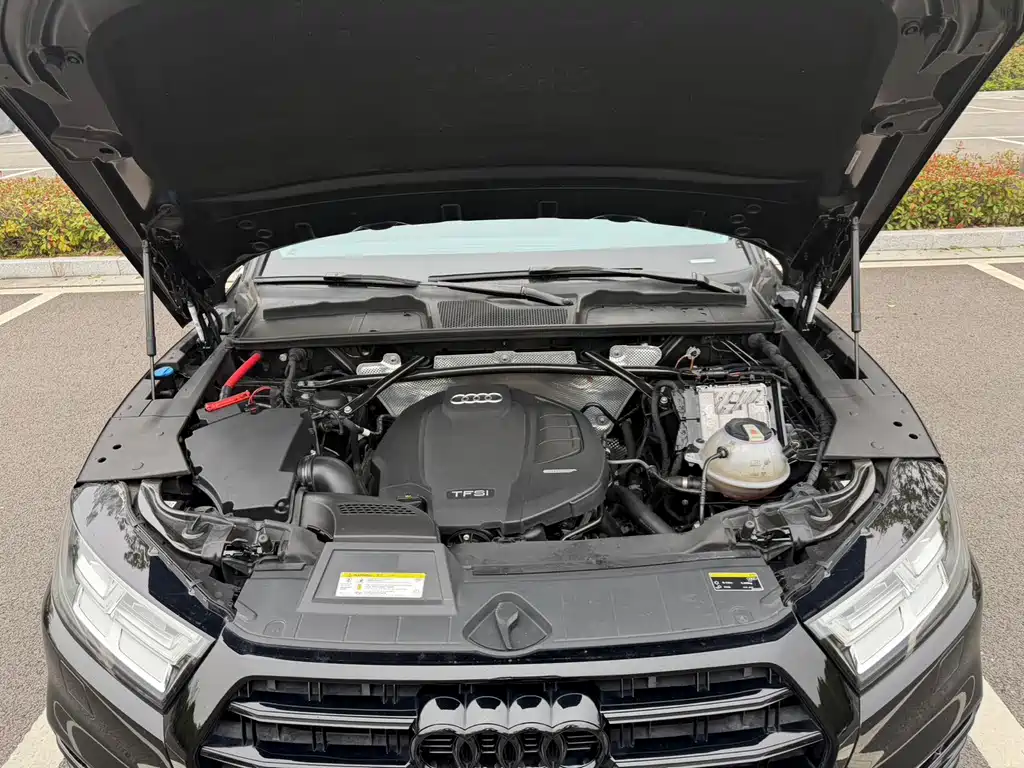 Audi Q5L — миниатюра 24