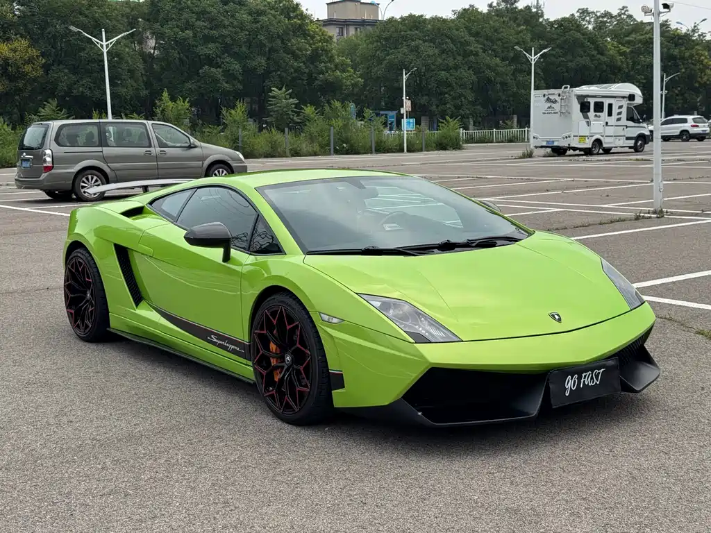 Lamborghini Gallardo 2011 LP 570-4 Superleggera