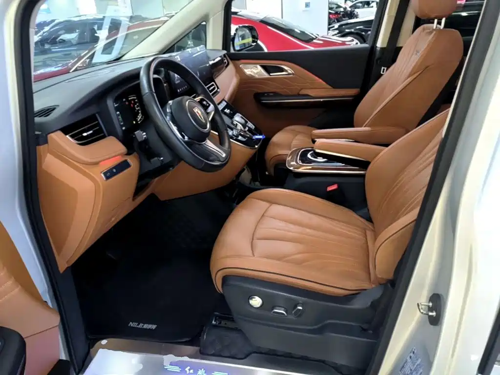 Hongqi Hongqi HQ9 — миниатюра 15
