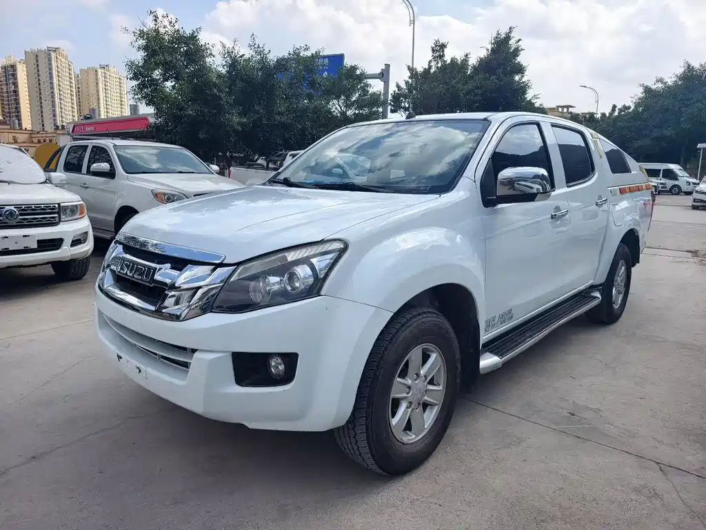 ISUZU D MAX