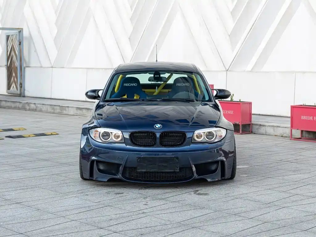 BMW 1 Series (Import) — миниатюра 2