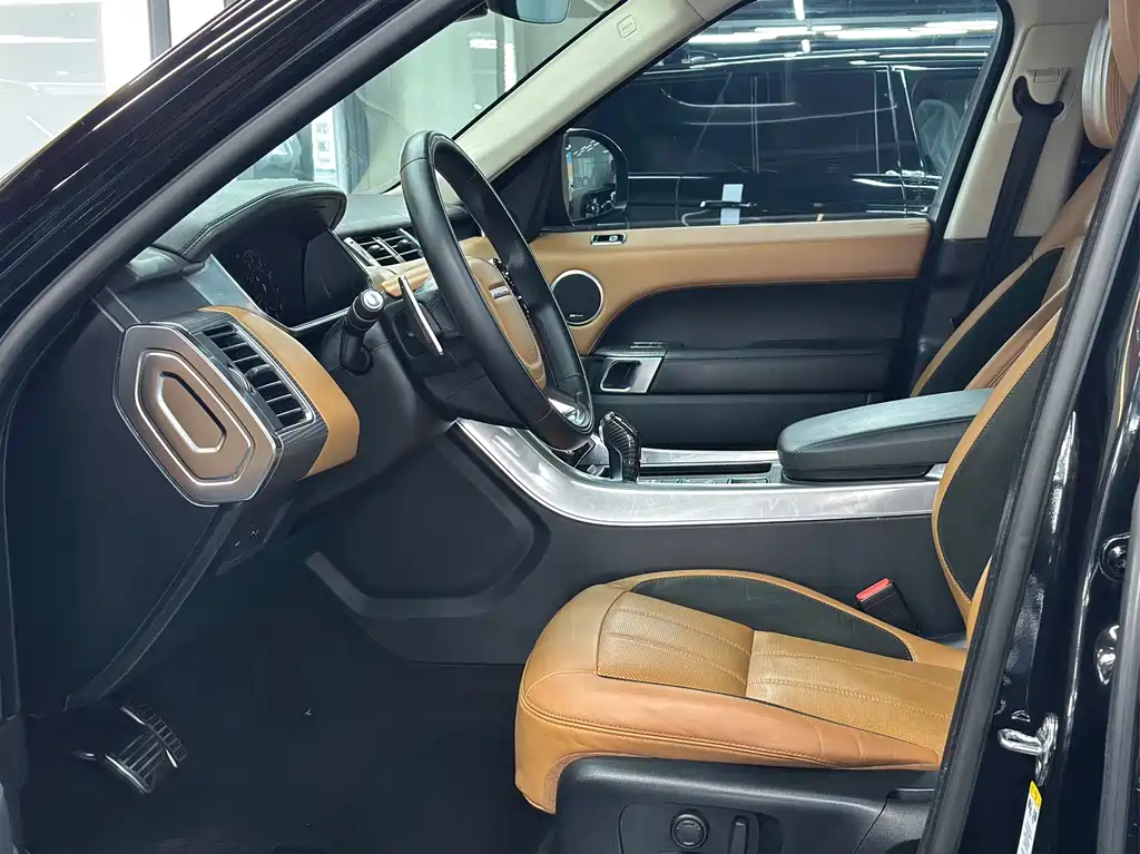 Land Rover Range Rover Sport 2018 3.0 SC V6 HSE DYNAMIC