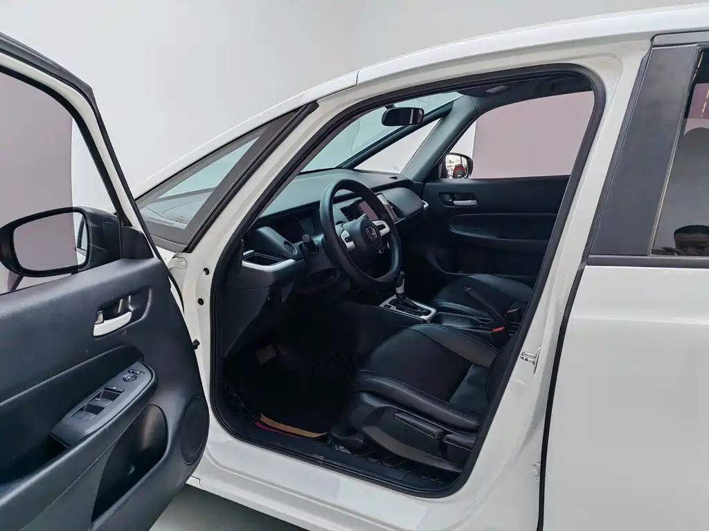 Honda Fit — миниатюра 17