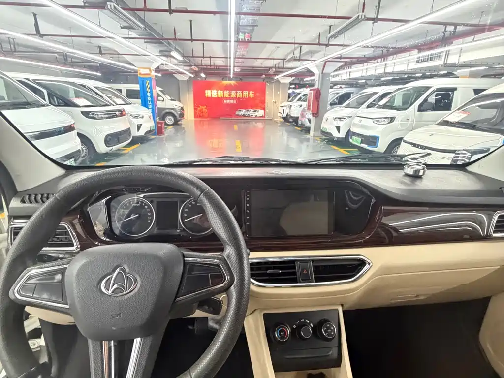 Kuayue Kuayue Star V7 EV — миниатюра 14