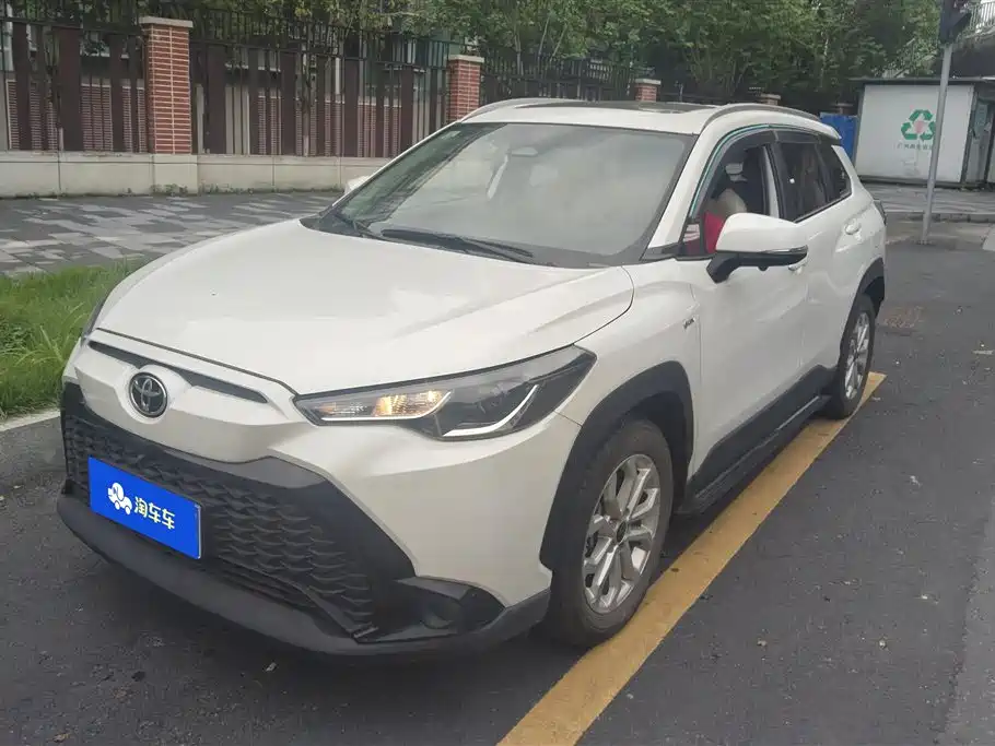 Toyota Frontlander 2024