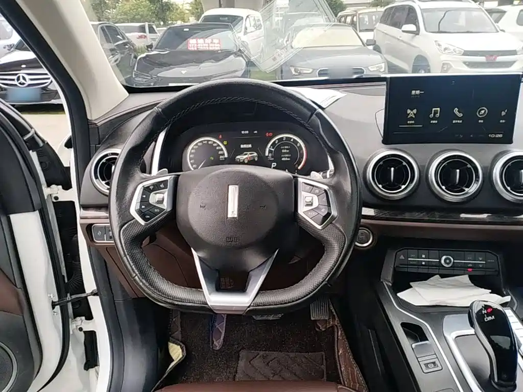 Wey Wey VV5 — миниатюра 11