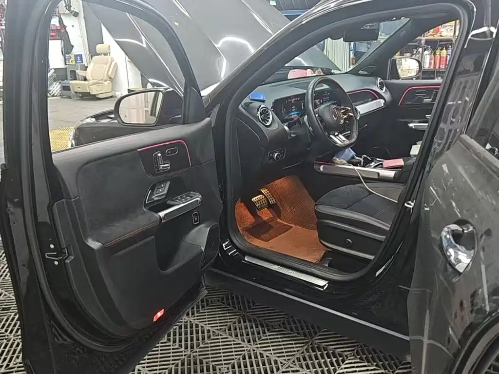 Mercedes-Benz GLB A MG 2024 AMG GLB 35 4MATIC