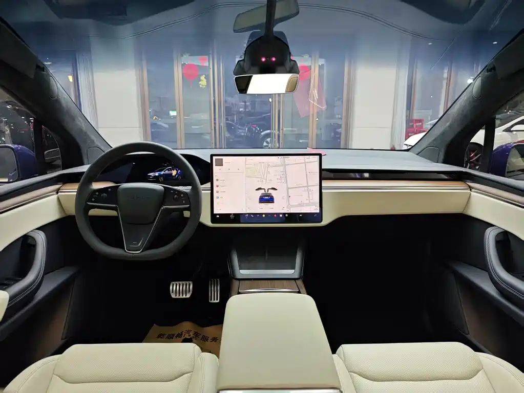 Tesla Model X — фотографии объявления, Фото 12