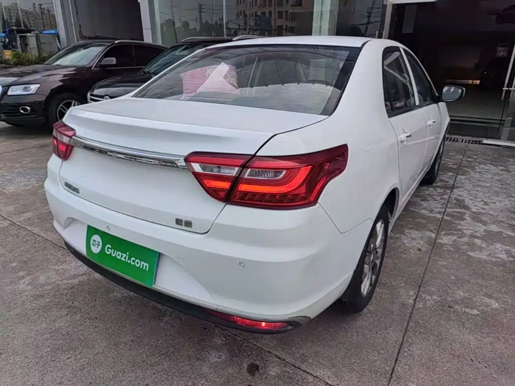 Geely Vision — миниатюра 7