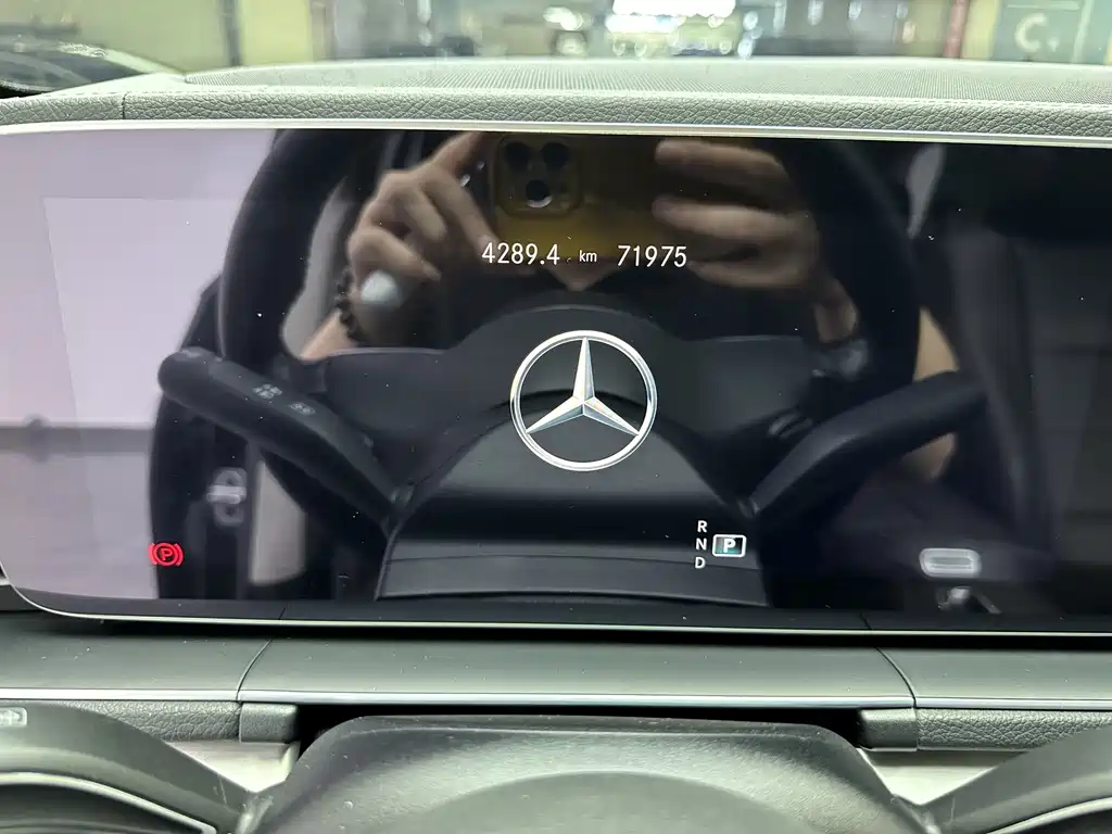 Mercedes-Benz GLE (Import) — миниатюра 17