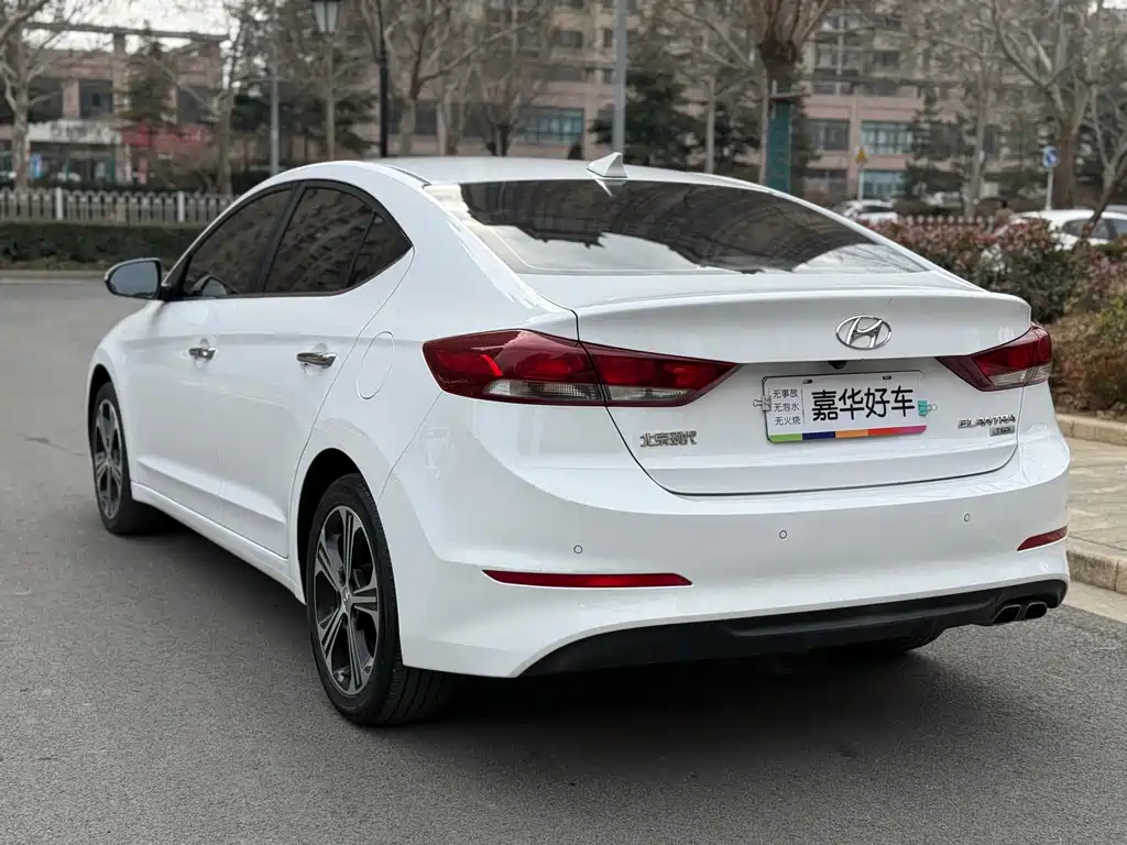 HYUNDAI LEAD