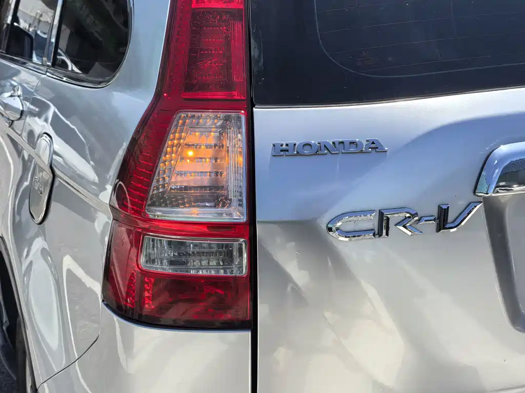 Honda CR-V — миниатюра 7