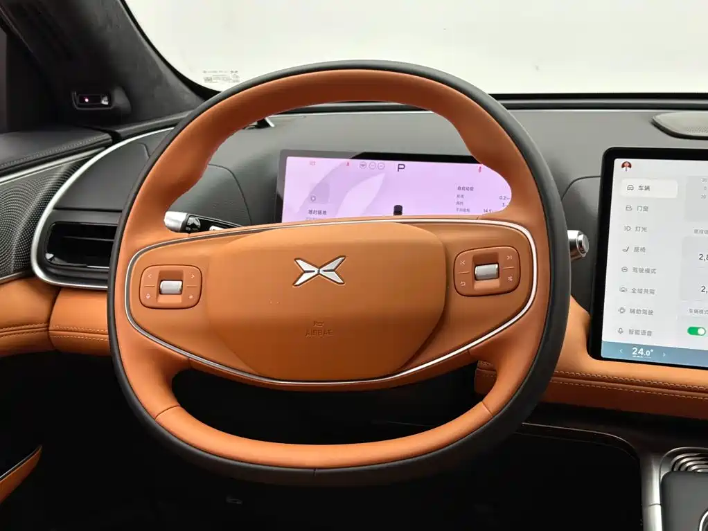 XPeng G9 — миниатюра 12