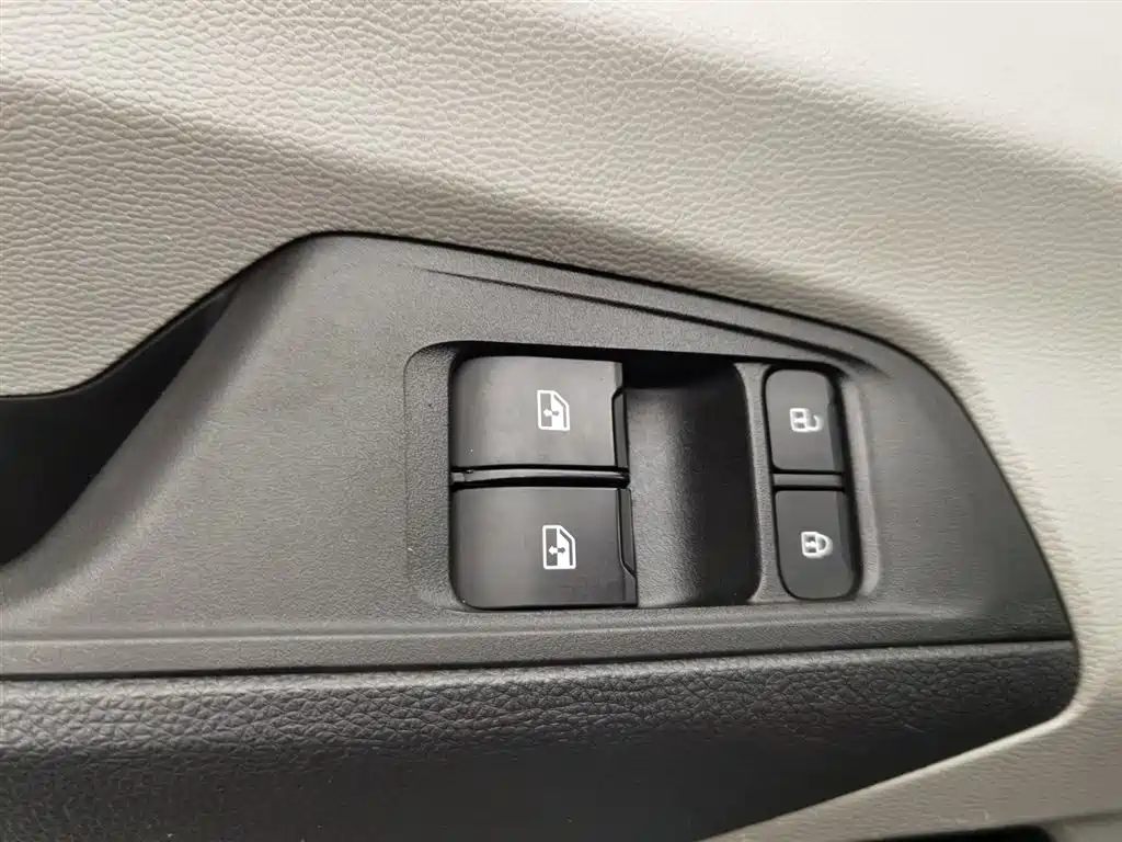 SAIC MAXUS XINTU V90