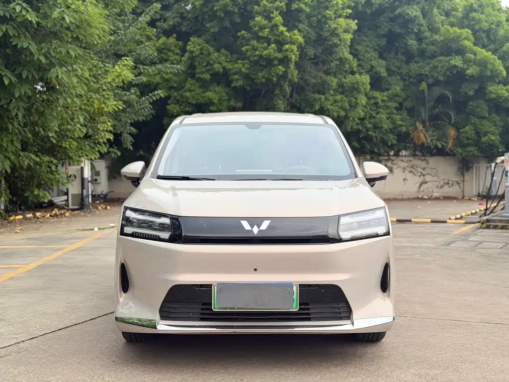 Wuling Xingguang 730 New Energy — миниатюра 2