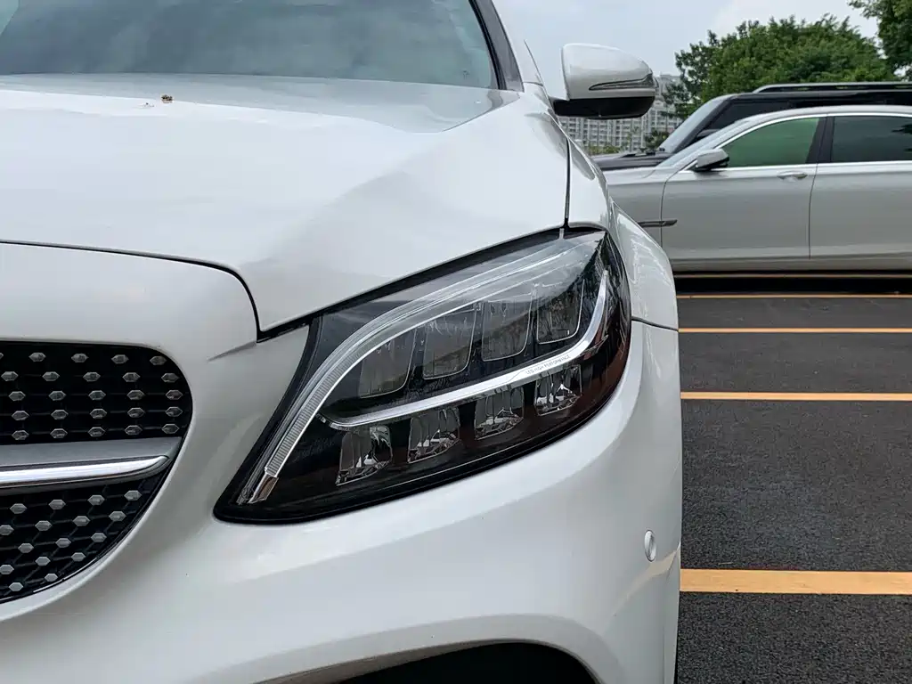Mercedes-Benz C-Class - фото 12