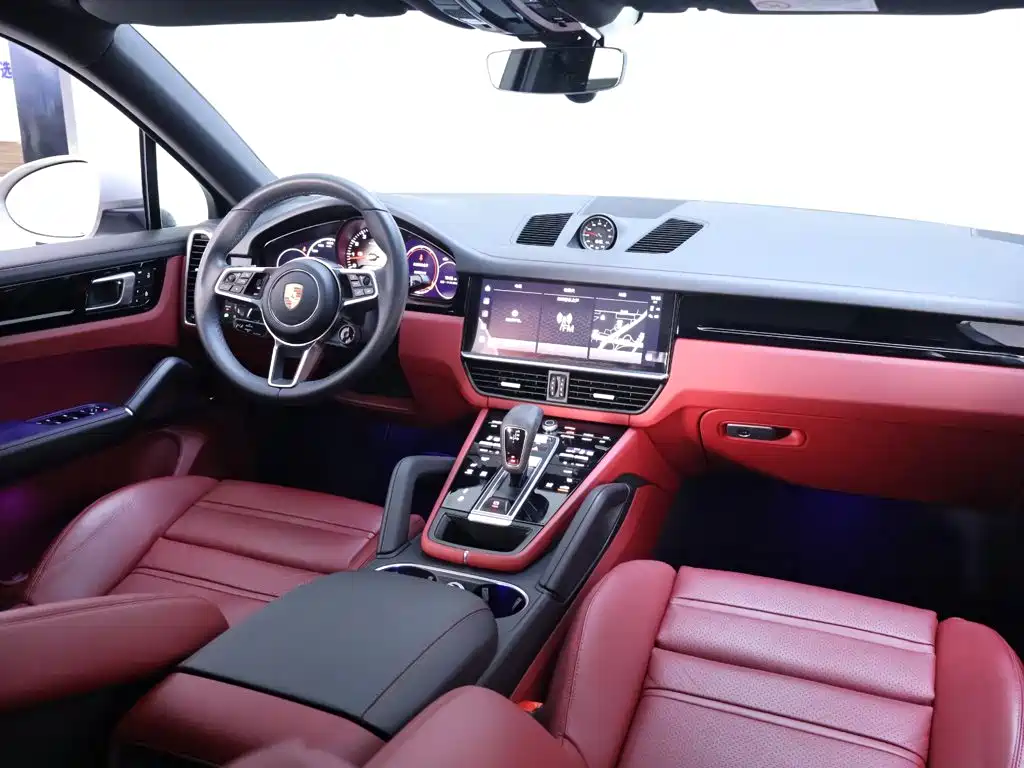 Porsche Cayenne — миниатюра 20