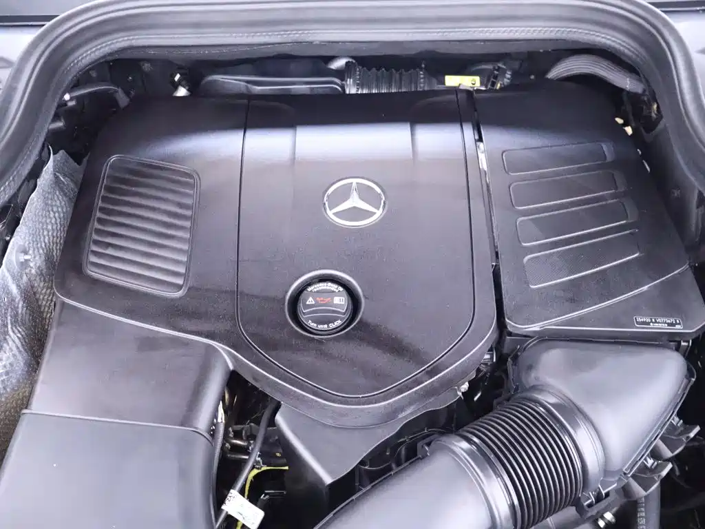 Mercedes-Benz GLE (Import) — миниатюра 25