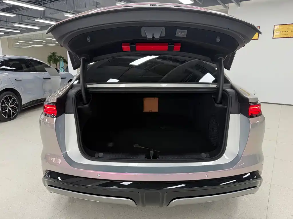 BYD Han L — миниатюра 9